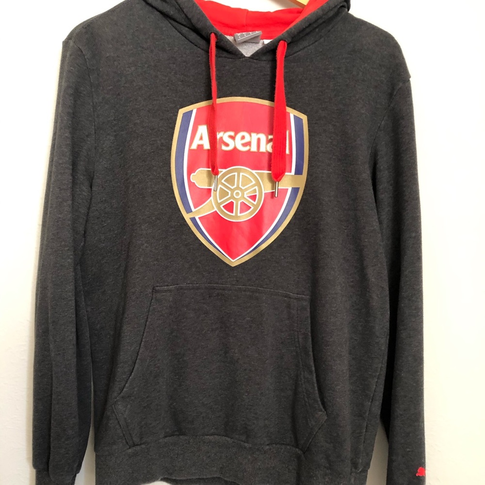 Arsenal FC OFFICIAL men’s small sweatshirt good co